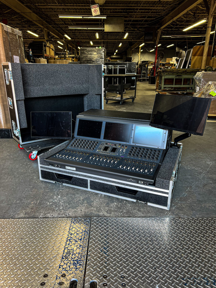 Calzone Case Shop Audio Console Cases - Calzone & Anvil Case Co.