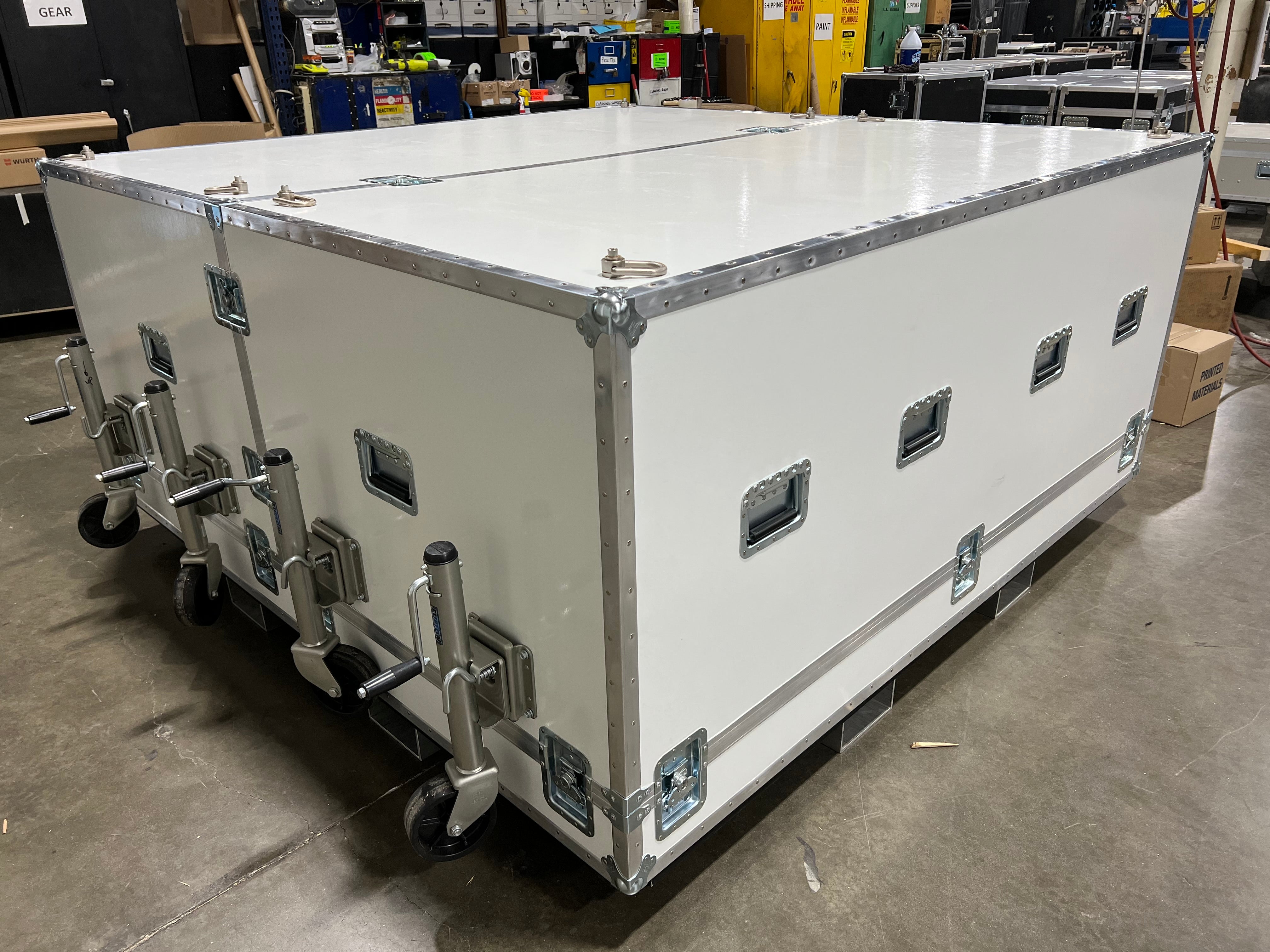 Avil Case Aerospace Structural Hardware Case – Calzone & Anvil Case Co.