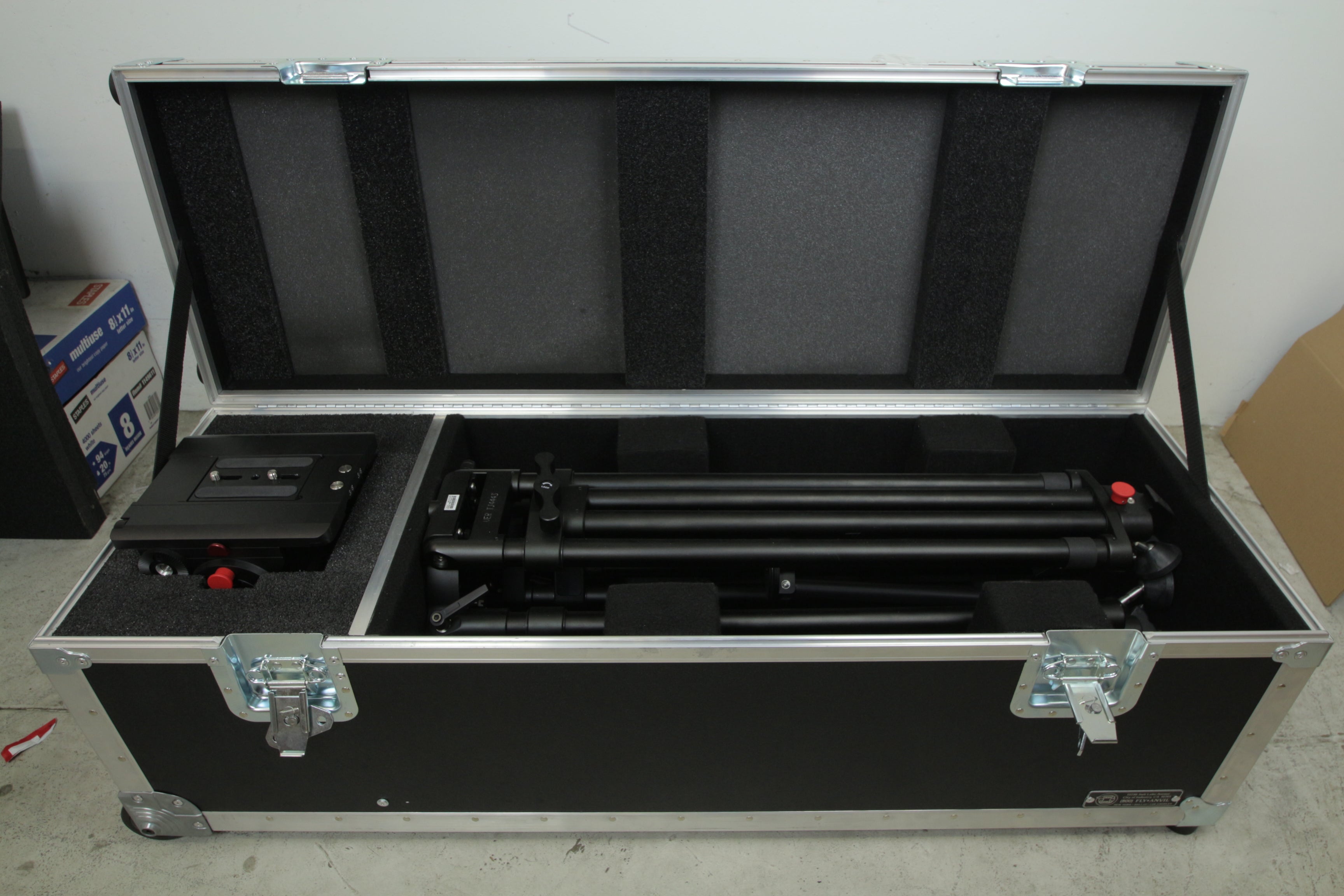 Calzone Case Tripod case – Calzone & Anvil Case Co.